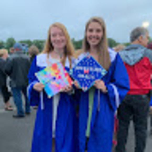 Meet your Posher, Kristin - Picture 1 of 1